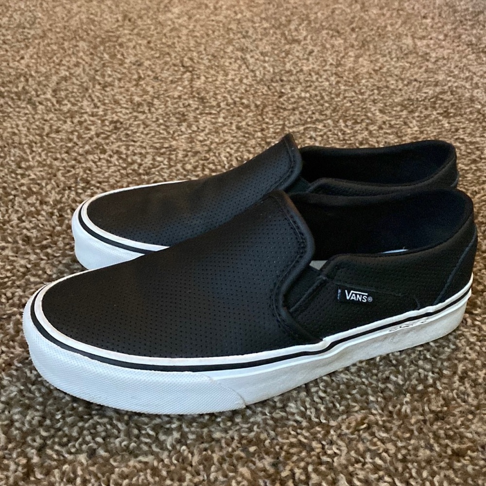 Vans Leather Perforated slides